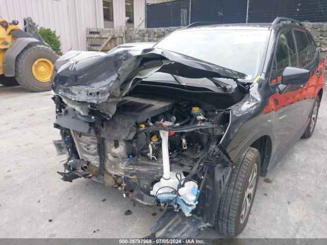 JF2SKAEC5KH501290 Subaru Forester Premium