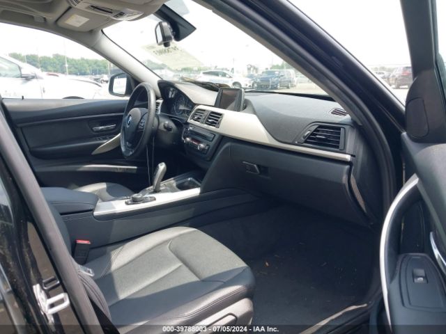 WBA3C3G51FNS74016 BMW 320i Xdrive