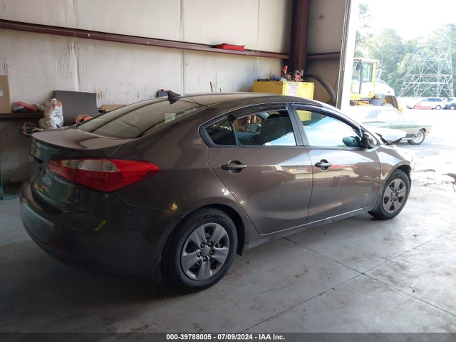 KIA FORTE LX 2015 KNAFX4A67F5288477 Image 4