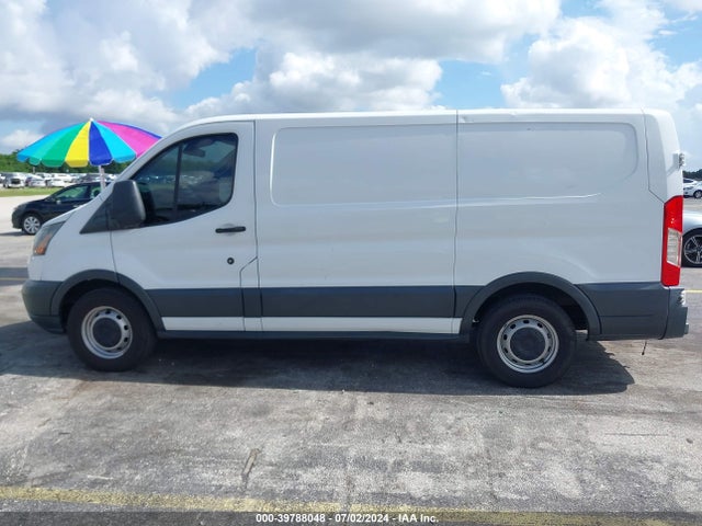Ford Transit-150 2018 1FTYE1ZM4JKB03203 Image 14