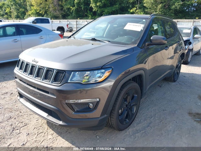 3C4NJCBB7KT624399 Jeep Compass Altitude Fwd