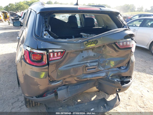 3C4NJCBB7KT624399 Jeep Compass Altitude Fwd