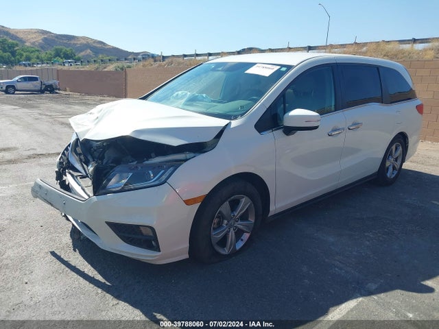 Honda ODYSSEY EX 2018 5FNRL6H58JB024700 Image 2