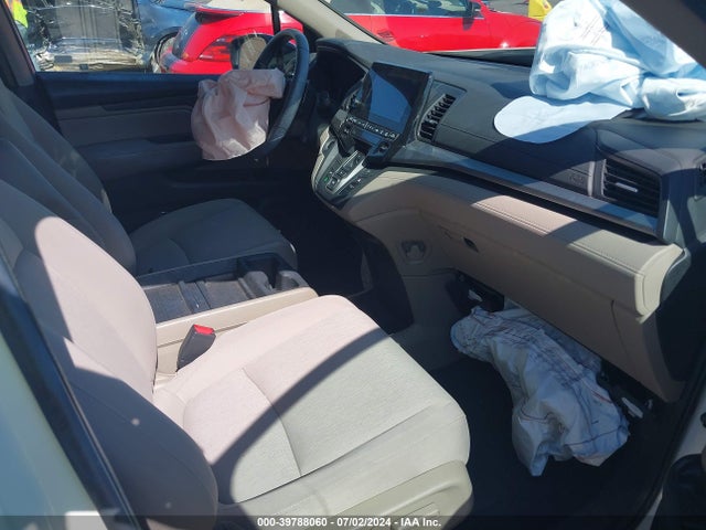 Honda ODYSSEY EX 2018 5FNRL6H58JB024700 Image 5