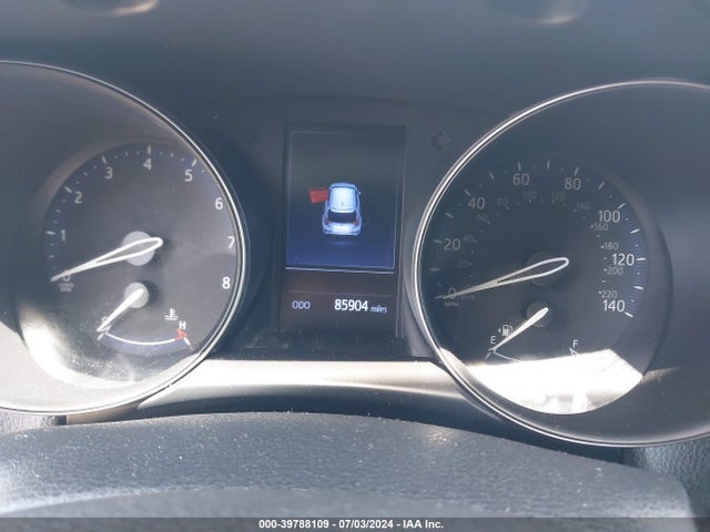 Toyota C-HR XLE 2019 NMTKHMBX0KR075895 Image 7