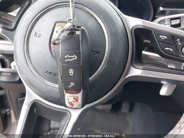 WP1AA2A50JLB18071 Porsche Macan