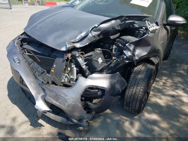 KNDPNCAC2H7107225 KIA Sportage Ex