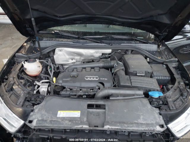 WA1ECCFS7JR027680 Audi Q3 2.0t Premium/2.0t Sport Premium