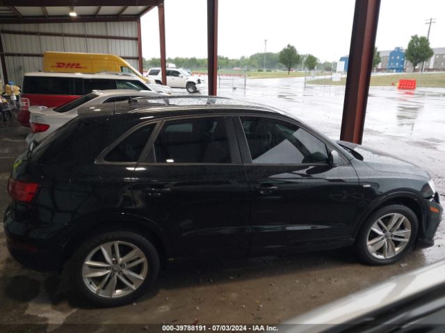 WA1ECCFS7JR027680 Audi Q3 2.0t Premium/2.0t Sport Premium