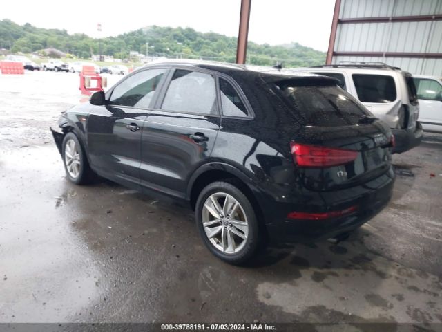 WA1ECCFS7JR027680 Audi Q3 2.0t Premium/2.0t Sport Premium