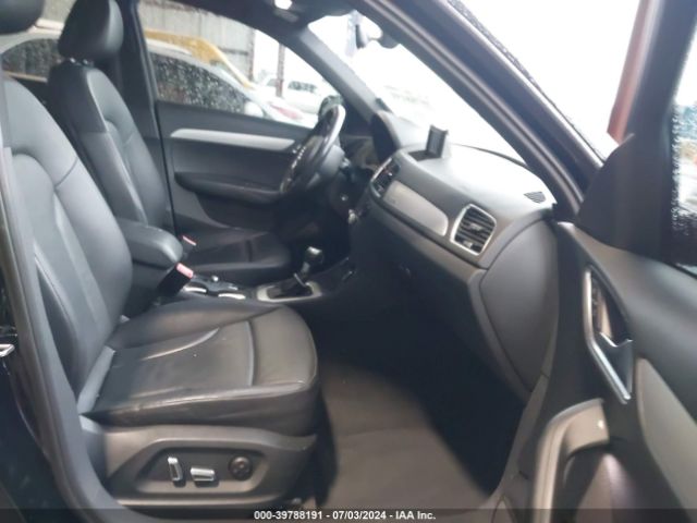 WA1ECCFS7JR027680 Audi Q3 2.0t Premium/2.0t Sport Premium