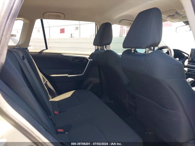 Toyota RAV4 LE 2020 2T3H1RFV3LC045944 Image 8