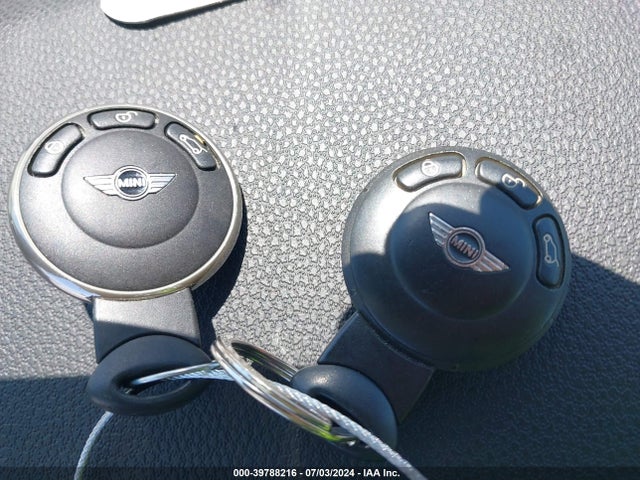 2008 MINI COOPER S WMWMF73588TT91244 Photo 10