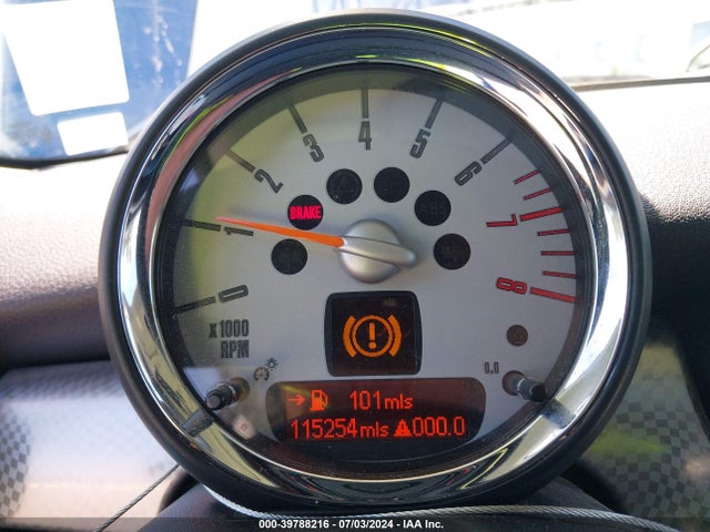 2008 MINI COOPER S WMWMF73588TT91244 Photo 6