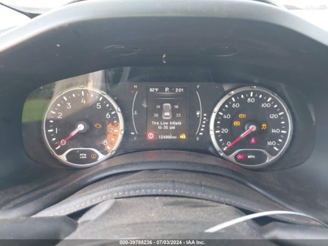 ZACCJABT0FPB81899 Jeep Renegade Latitude