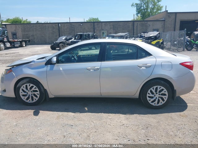 Toyota COROLLA LE 2017 2T1BURHE1HC958843 Image 14