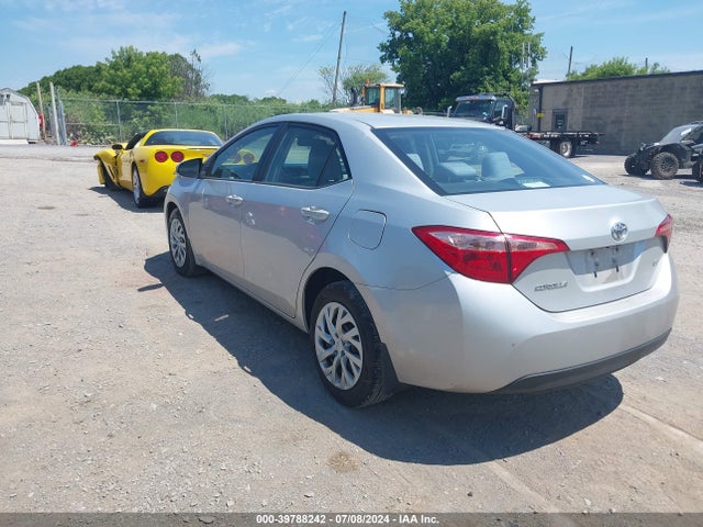 Toyota COROLLA LE 2017 2T1BURHE1HC958843 Image 3