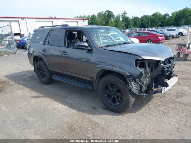 Toyota 4RUNNER SR5 2018 JTEBU5JR5J5504020 zdjęcie główne