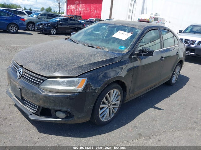 3VWL17AJ9EM217767 Volkswagen Jetta 1.8t Sel
