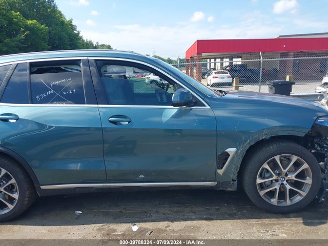 5UX23EU09R9V36217 BMW X5 Xdrive40i