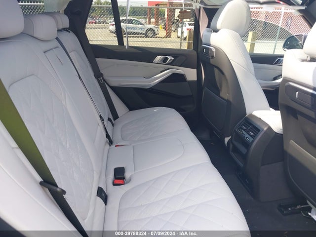 5UX23EU09R9V36217 BMW X5 Xdrive40i