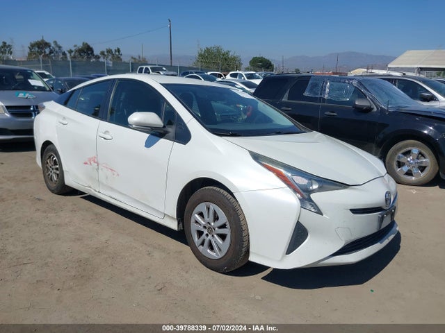 Toyota Prius Two 2016 JTDKBRFU5G3001865 Image 1