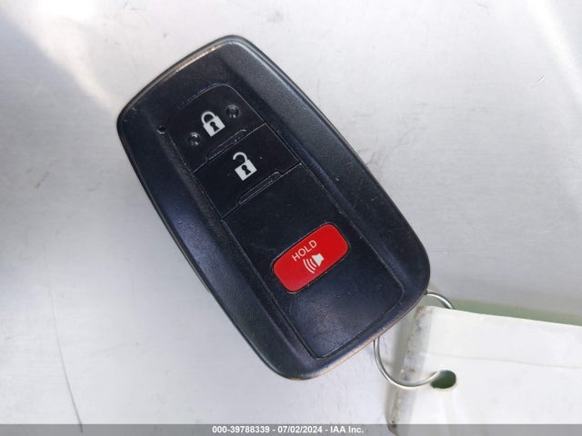 Toyota Prius Two 2016 JTDKBRFU5G3001865 Image 11