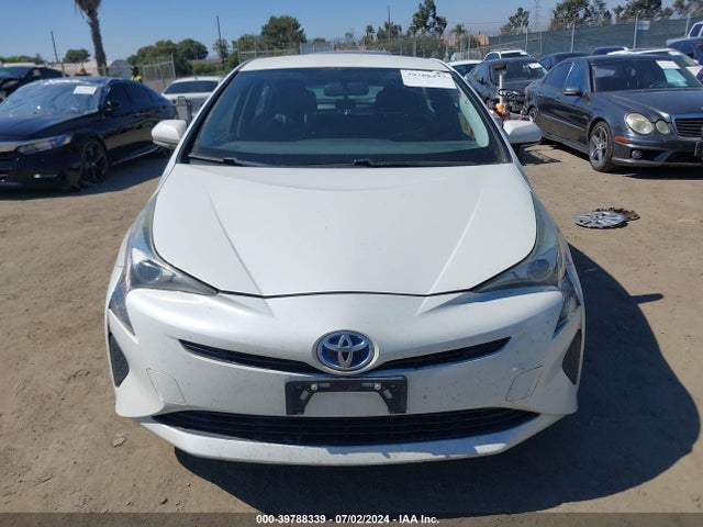 Toyota Prius Two 2016 JTDKBRFU5G3001865 Image 12
