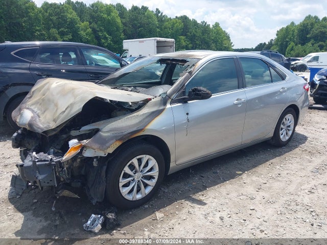 Toyota CAMRY LE 2017 4T1BF1FK2HU764082 Image 2
