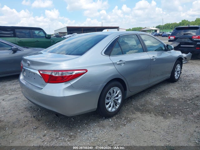 Toyota CAMRY LE 2017 4T1BF1FK2HU764082 Image 4