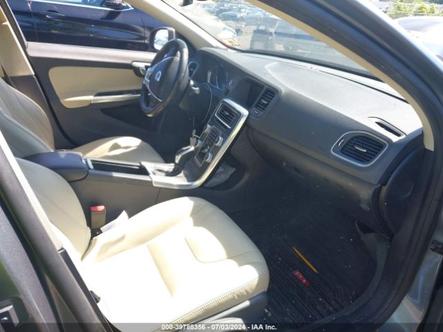 YV126MFK6G2412164 Volvo S60 T5 Drive-e Premier