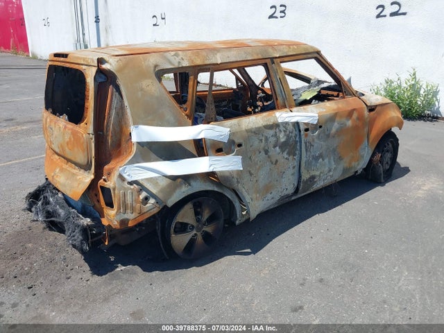 KIA Soul 2014 KNDJN2A26E7734917 Image 4