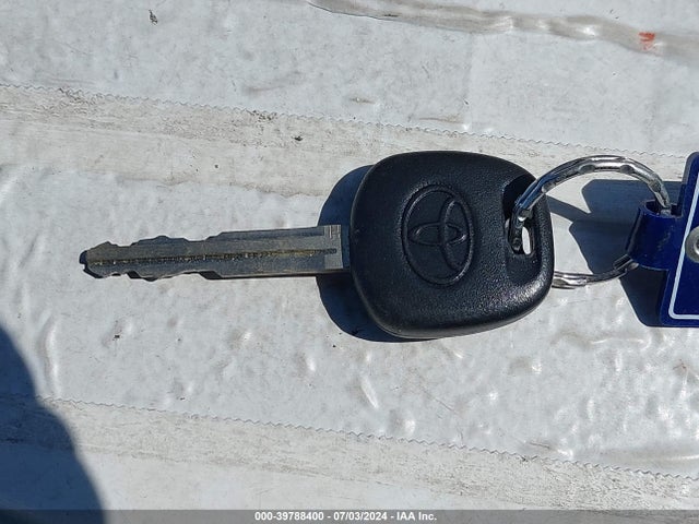 Toyota RAV4 LE 2015 2T3BFREV5FW322427 Image 11