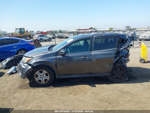 Toyota RAV4 LE 2015 2T3BFREV5FW322427 Image 14