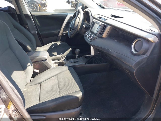 Toyota RAV4 LE 2015 2T3BFREV5FW322427 Image 5