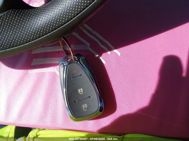 3GNAXTEV0NL250748 Chevrolet Equinox Awd 2fl