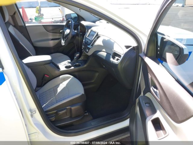 3GNAXTEV0NL250748 Chevrolet Equinox Awd 2fl