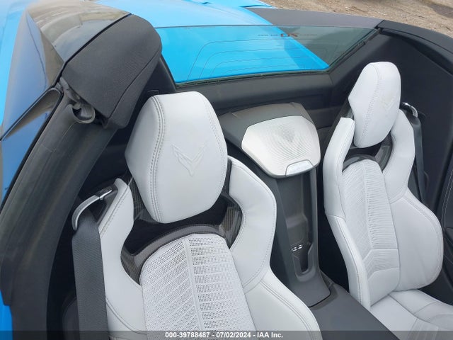 Chevrolet Corvette Stingray Rwd  2lt 2023 1G1YB3D48P5113597 Image 8