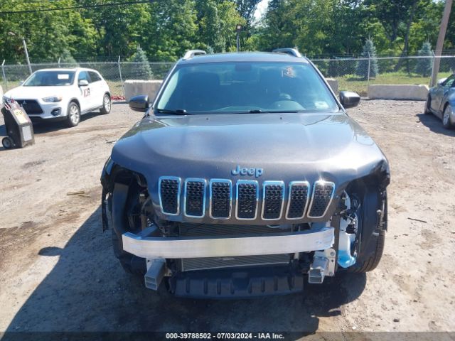 1C4PJMDX5KD384928 Jeep Cherokee Limited 4x4