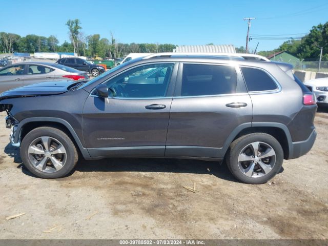 1C4PJMDX5KD384928 Jeep Cherokee Limited 4x4