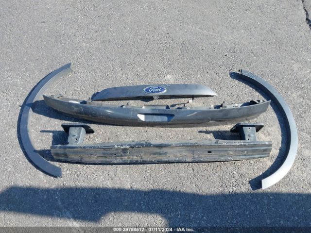 1FMCU9GX8FUA53115 Ford ESCAPE SE