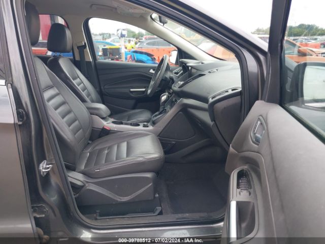 1FMCU9GX8FUA53115 Ford ESCAPE SE