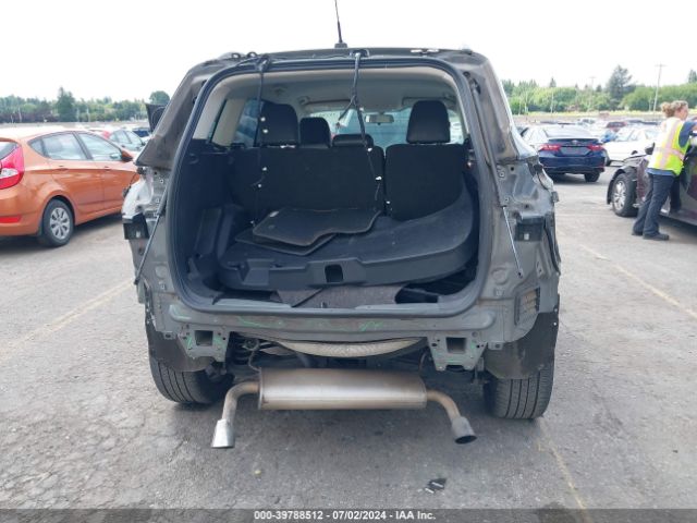1FMCU9GX8FUA53115 Ford ESCAPE SE