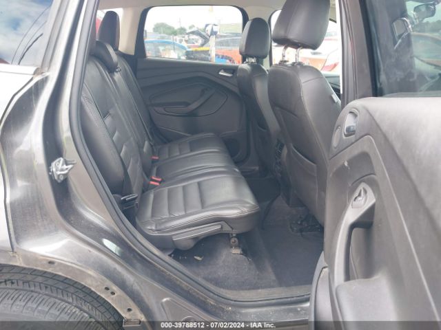 1FMCU9GX8FUA53115 Ford ESCAPE SE