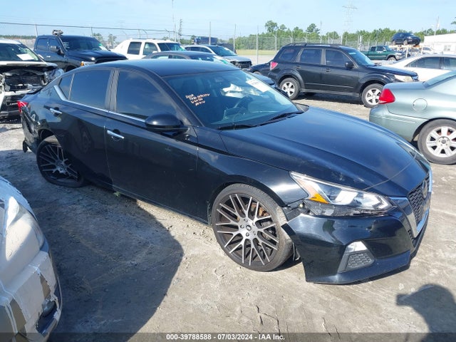 2019 1N4BL4BV6KC202722 main image