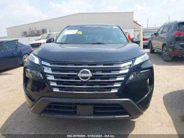 5N1BT3BBXRC706867 Nissan Rogue Sv Intelligent Awd