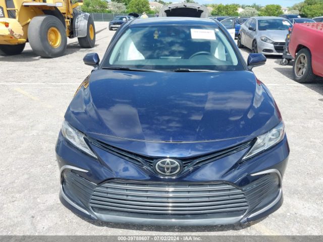 4T1C11AK8MU517525 Toyota CAMRY LE