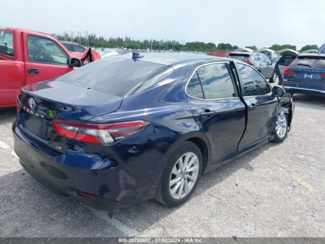 4T1C11AK8MU517525 Toyota CAMRY LE