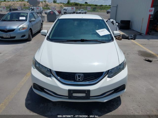 19XFB2F51EE033185 Honda Civic Lx