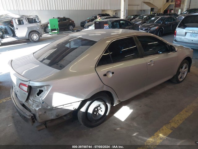 Toyota CAMRY SE 2014 4T1BF1FK6EU330694 Image 4